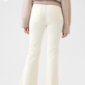 Gap 70s flare high rise corduroy pants in cream